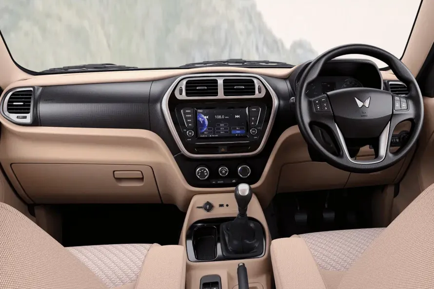 "Mahindra Bolero Neo